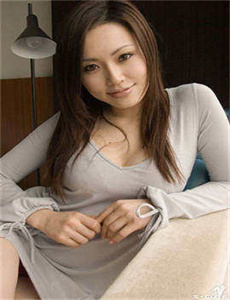 《男生把坤坤放到女坤坤里蘑菇视频》