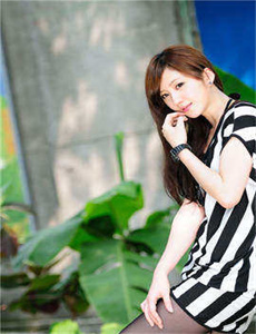 《欧美亚洲熟妇一区二区三区》