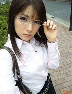 《乌兰木伦》